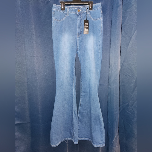 JC JQ Denim - Jc Jq XL(12-14) nwt blue bell bottom jeans